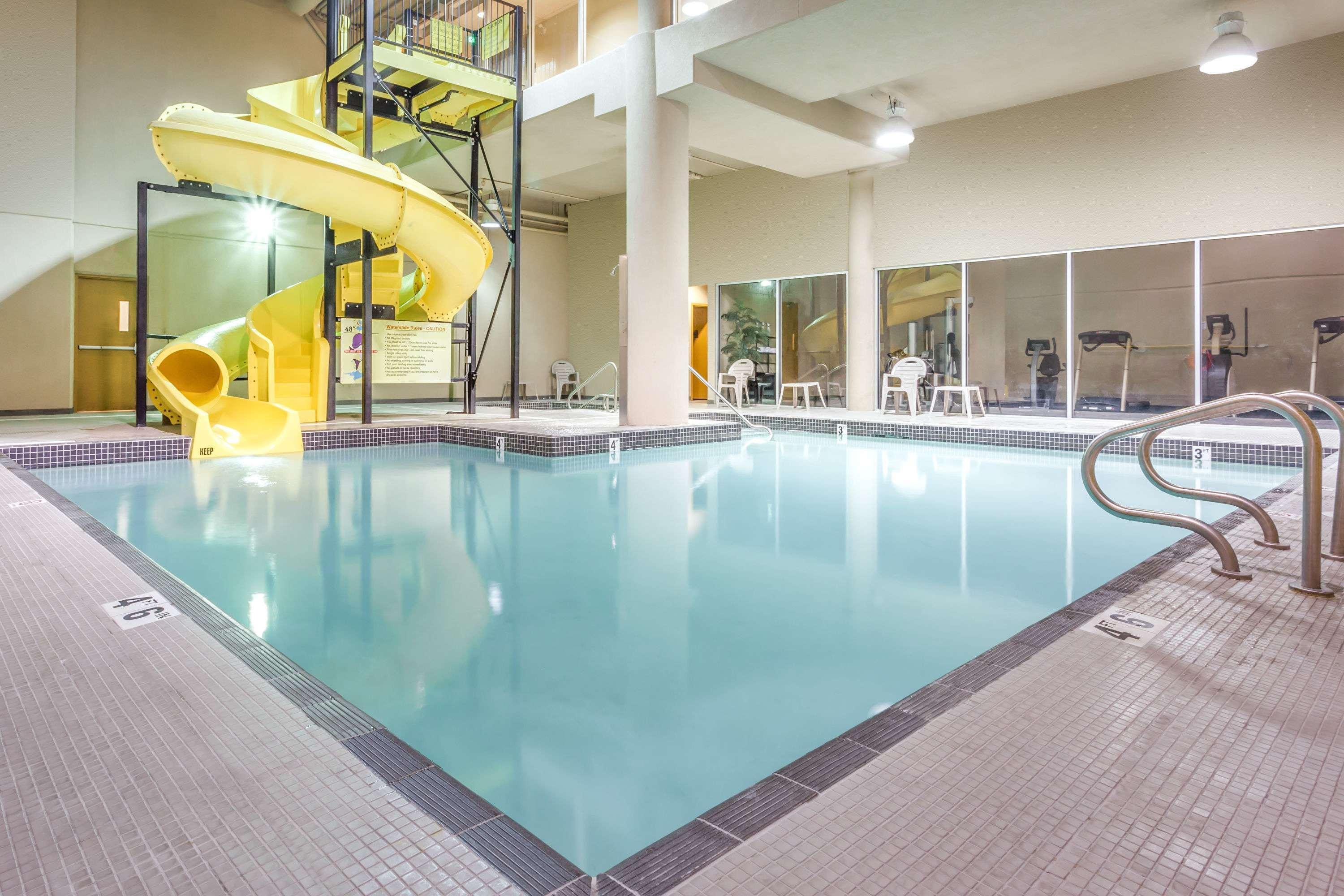 Super 8 By Wyndham Abbotsford Bc Hotel Exterior foto